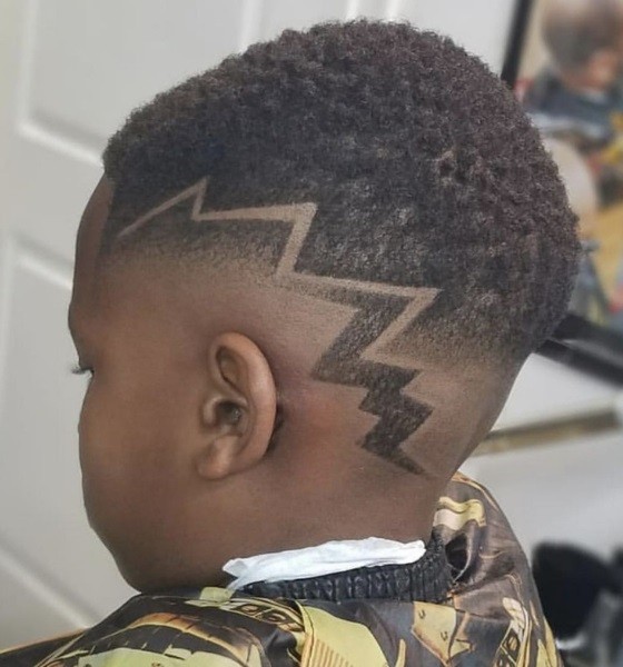 Natural Curl Lightning Bolt Haircut