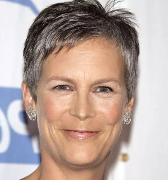 Jamie Lee Curtis Short Straight Haircut