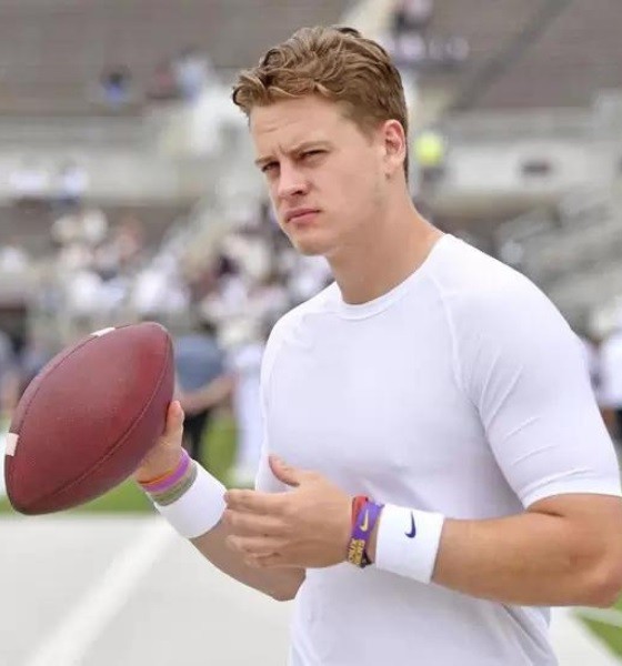 Joe Burrow Short Wavy Haircut