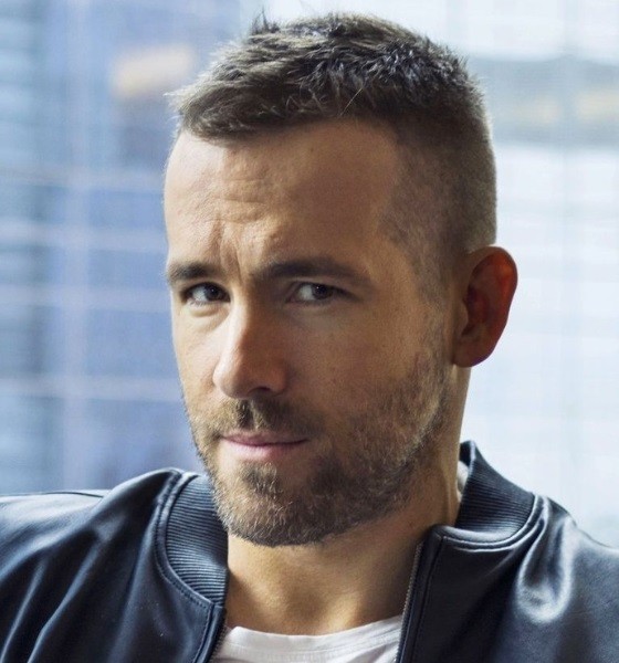 Ryan Reynolds Short Messy Haircut