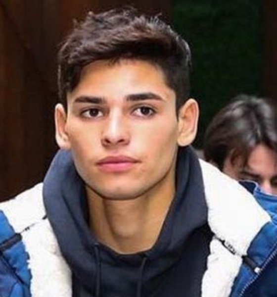 Ryan Garcia's Signature Look