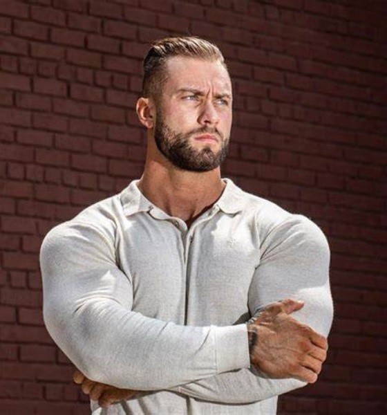 Chris Bumstead Slickback Haircut photo