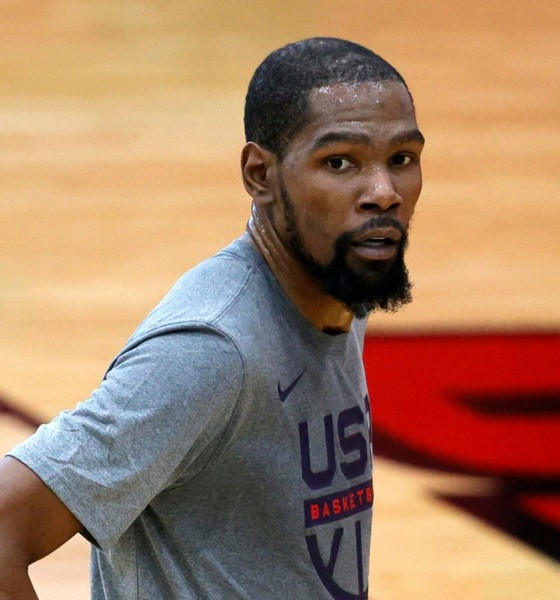 Kevin Durant's Emergence of the Beard Haircut photo