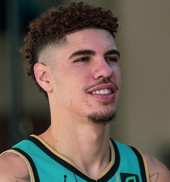 Lamelo Ball Signature Fro Haircut photo